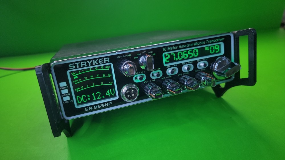 CB RADIO HANDLE STAND FOR VARIOUS MODELS