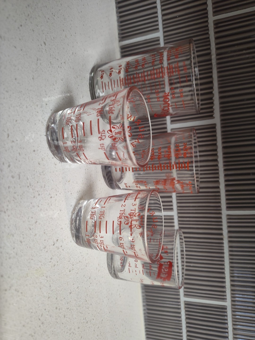 Lot of Measuring Glasses 2 - 1.5 oz, 2.6 oz, 4 oz, and 5 oz Anchor Hocking Gemco