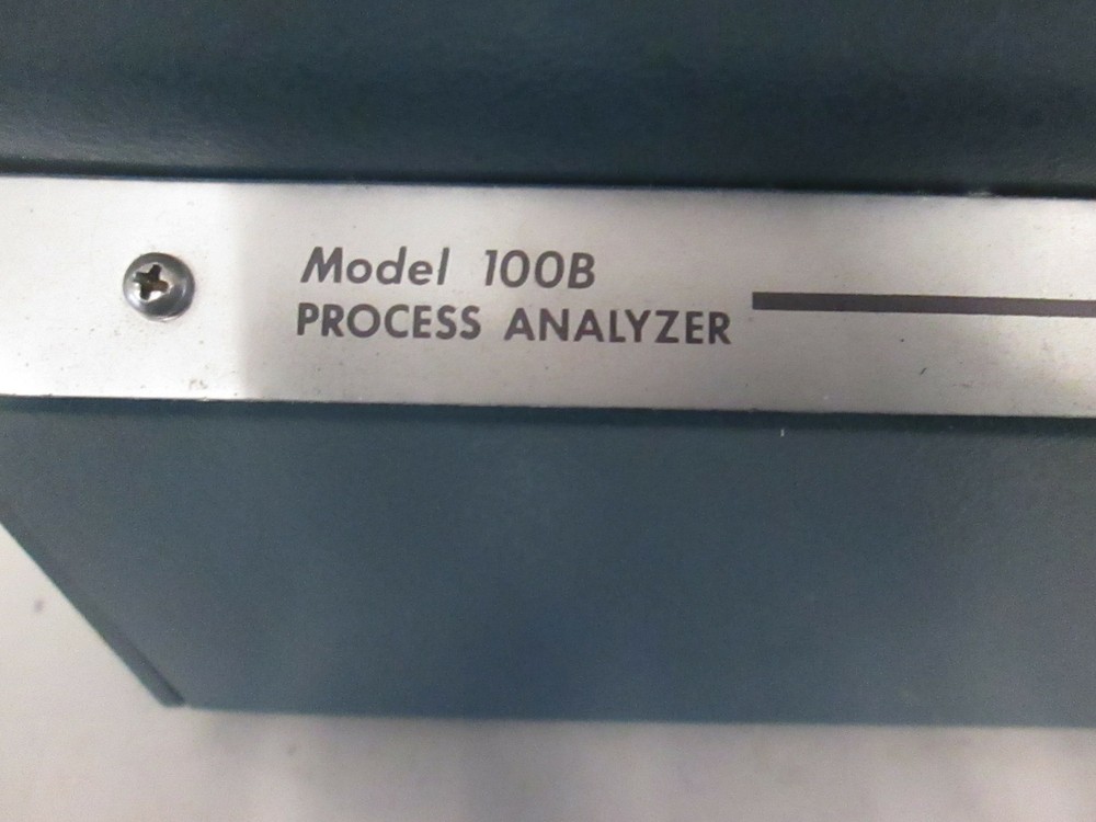 UTI, RF Generator, Model 100B Process Analyzer, Used
