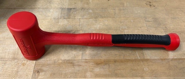 NEW Snap On 32oz Soft Grip Dead Blow Hammer (Red) HBFE32