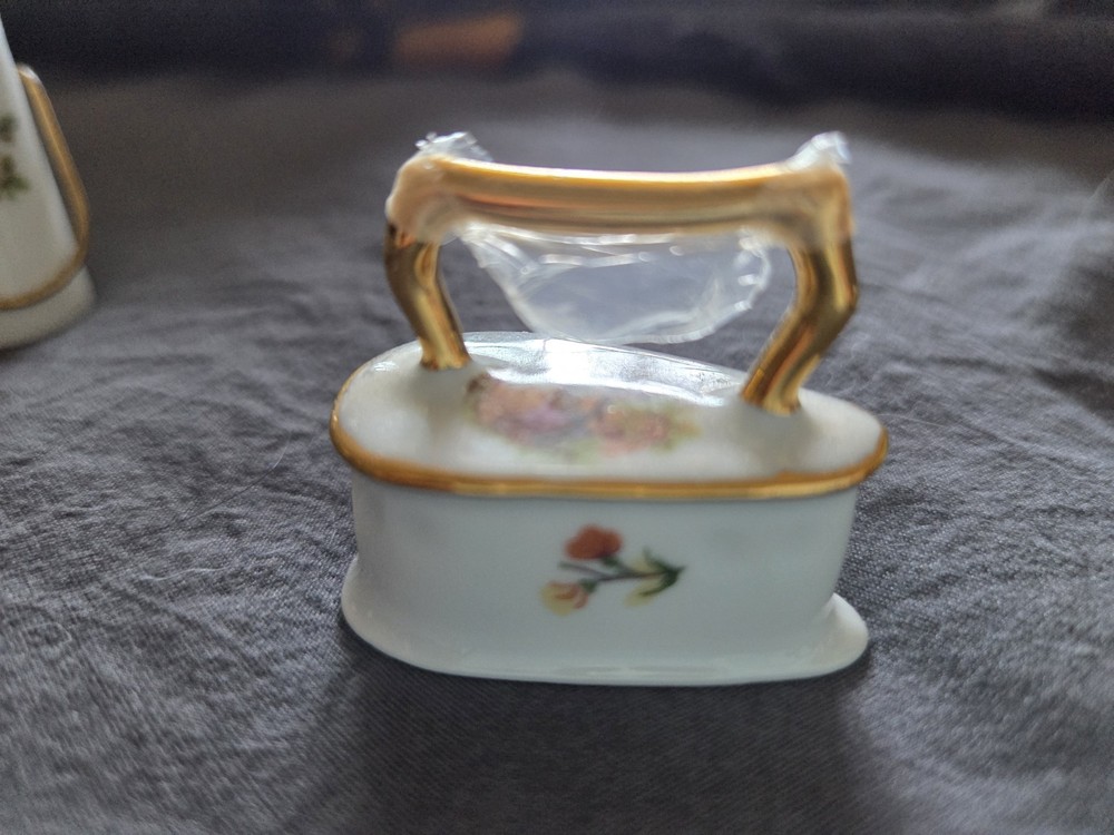 Miniature Iron