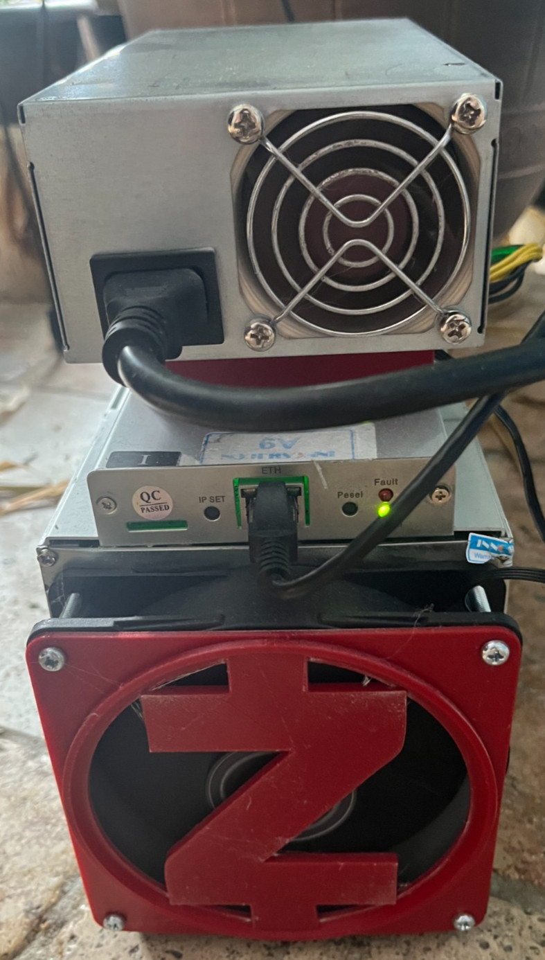 Innosillicon A9 Zmaster 50kh @620w ZCASH miner With PSU
