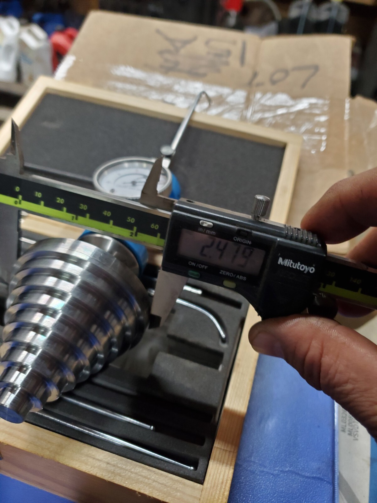 Coaxial Indicator Holder