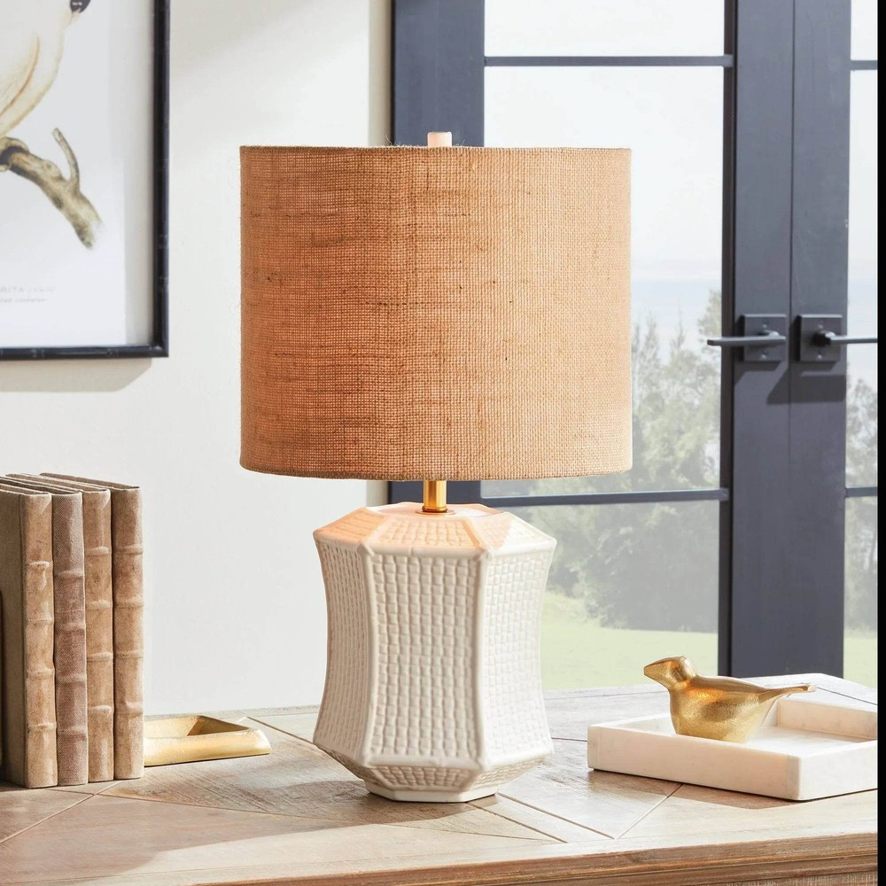 Lisha Transitional Table Lamp