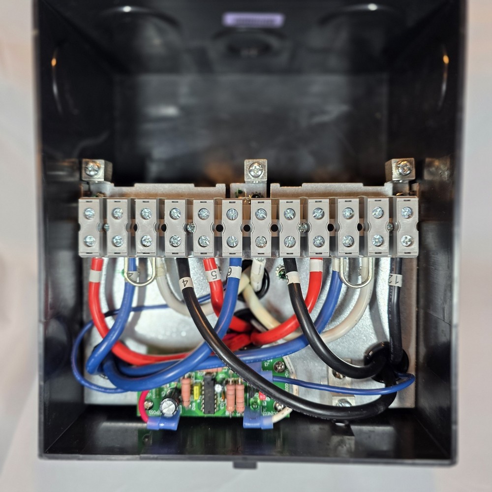 WFCO T-57 Automatic Transfer Switch 50A 240VAC with Installation Manual