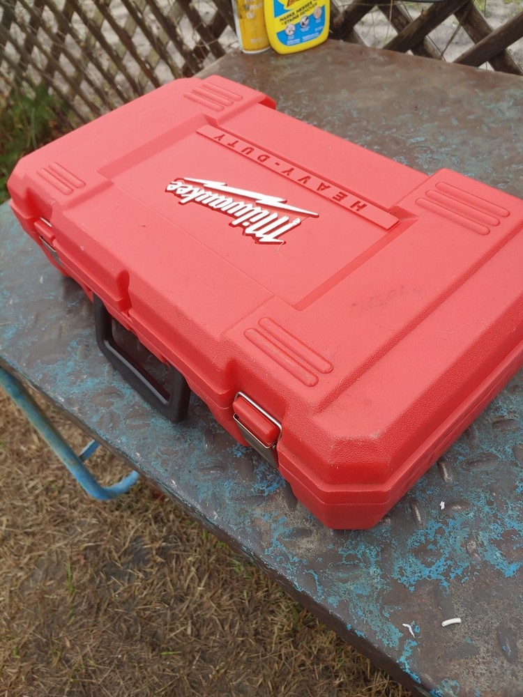 MILWAUKEE 3107, 1/2" Right-Angle Drill Kit