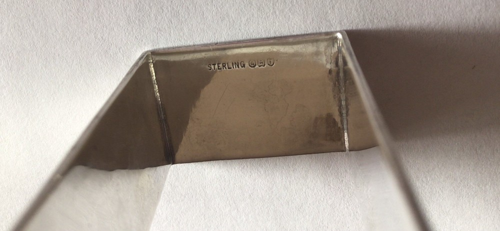 Fab Rectangular sterling silver Napkin Ring Serviette Holder by G H French