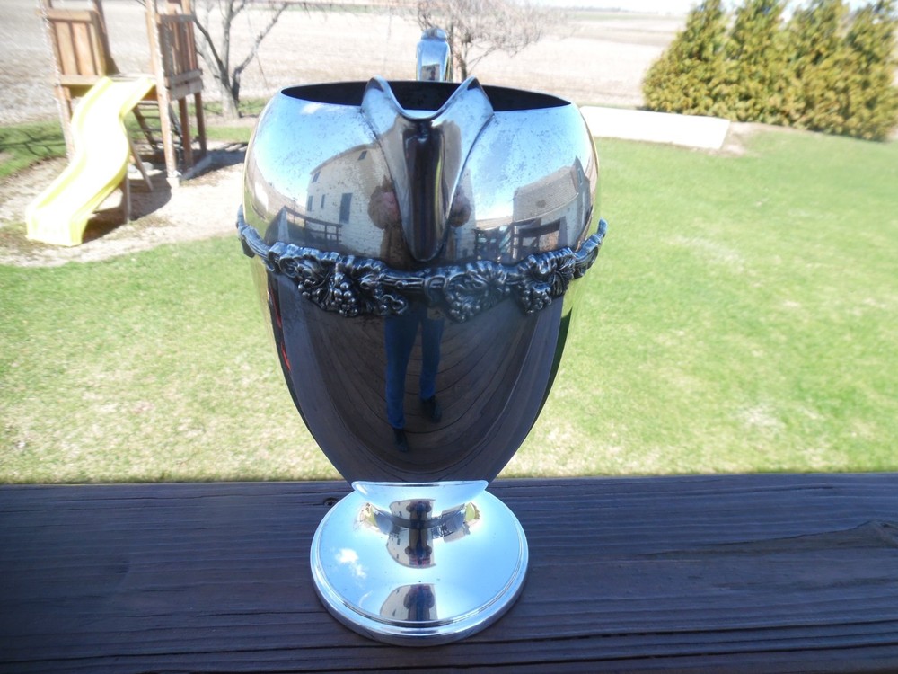 Vintage 10" Gotham 605 Silver plate Water Pitcher