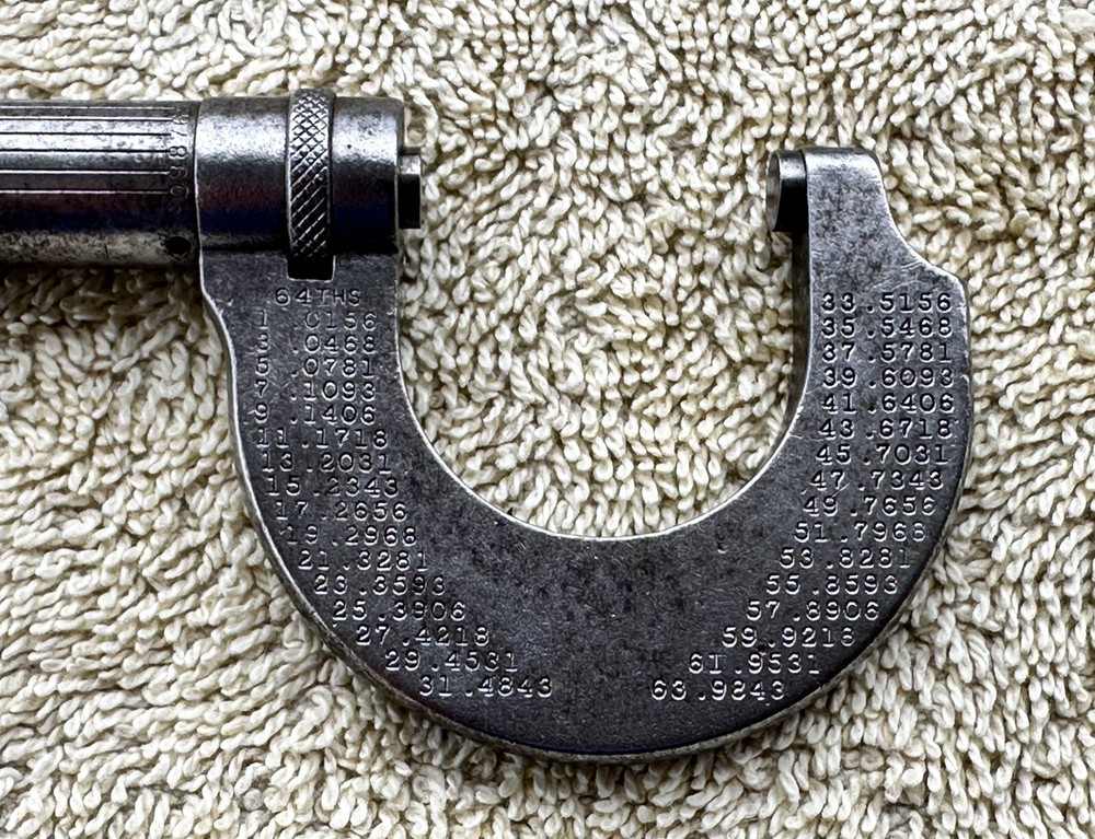 VINTAGE STARRETT NO. 231 -- 0-1 INCH MICROMETER