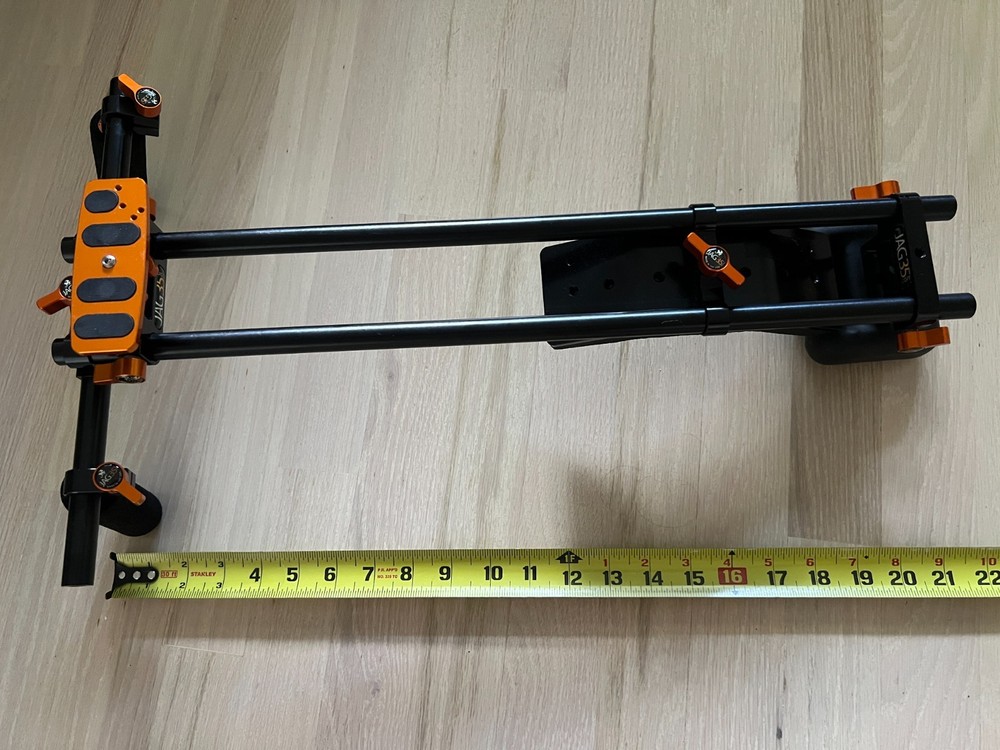 JAG35 extremely versatile and well balanced shoulder rig