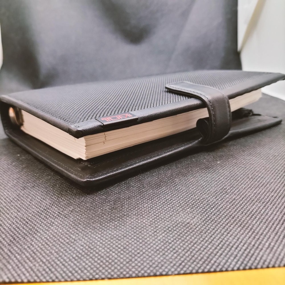 Tumi 6 Hole System Notebook