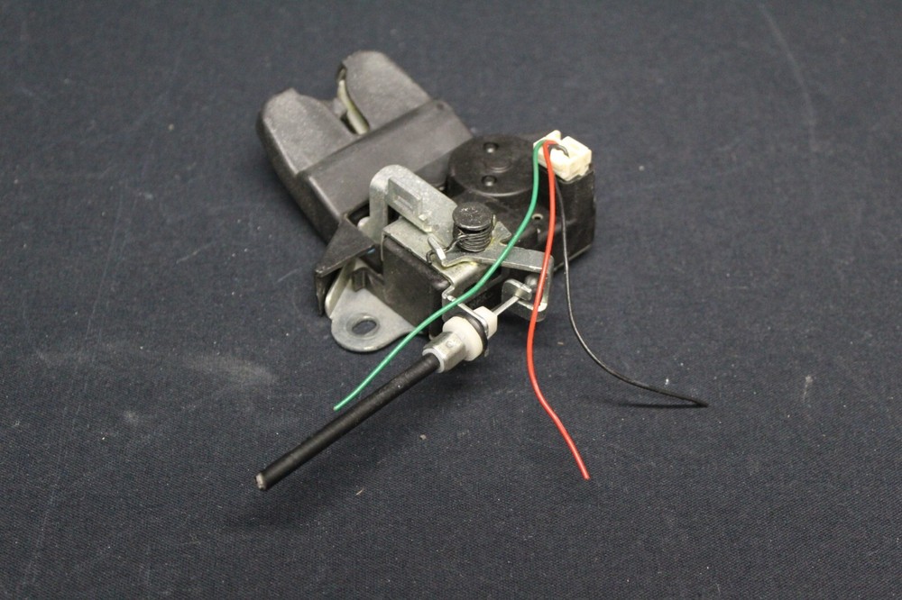 2011 - 2016 KIA OPTIMA TRUNK LOCK LATCH OEM