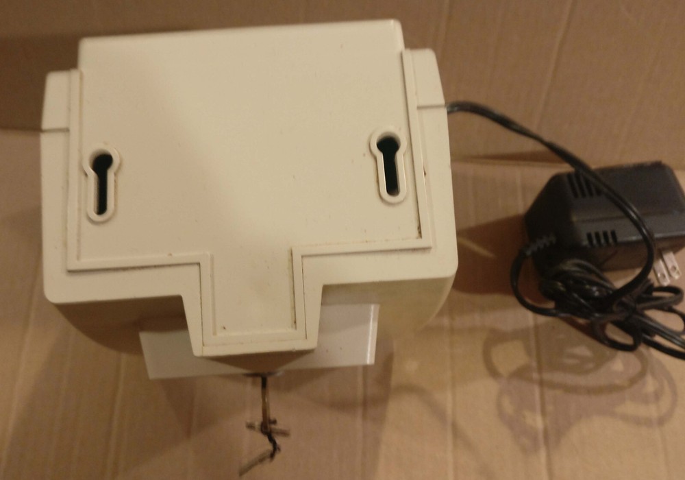 Pyramid Technologies Model 3500 Time Clock Used WITH KEY