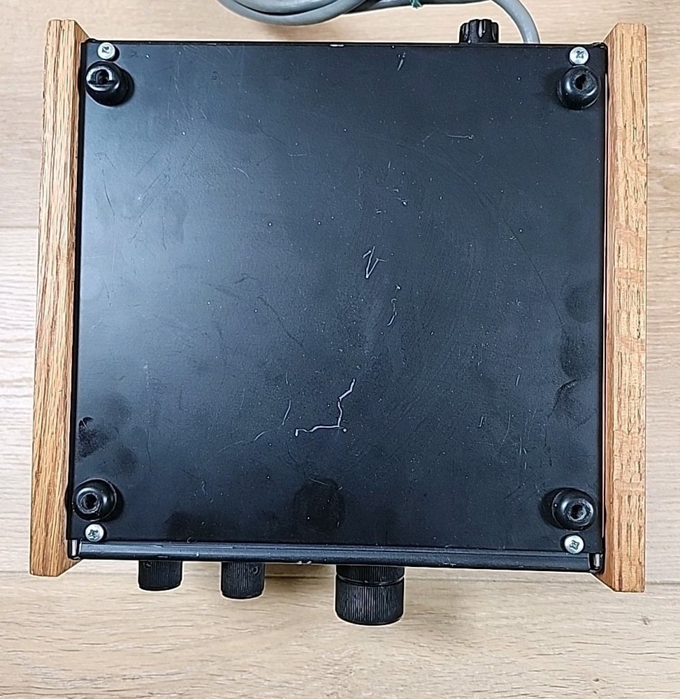 McKay DYMEK DA5 ANTENNA Base Only