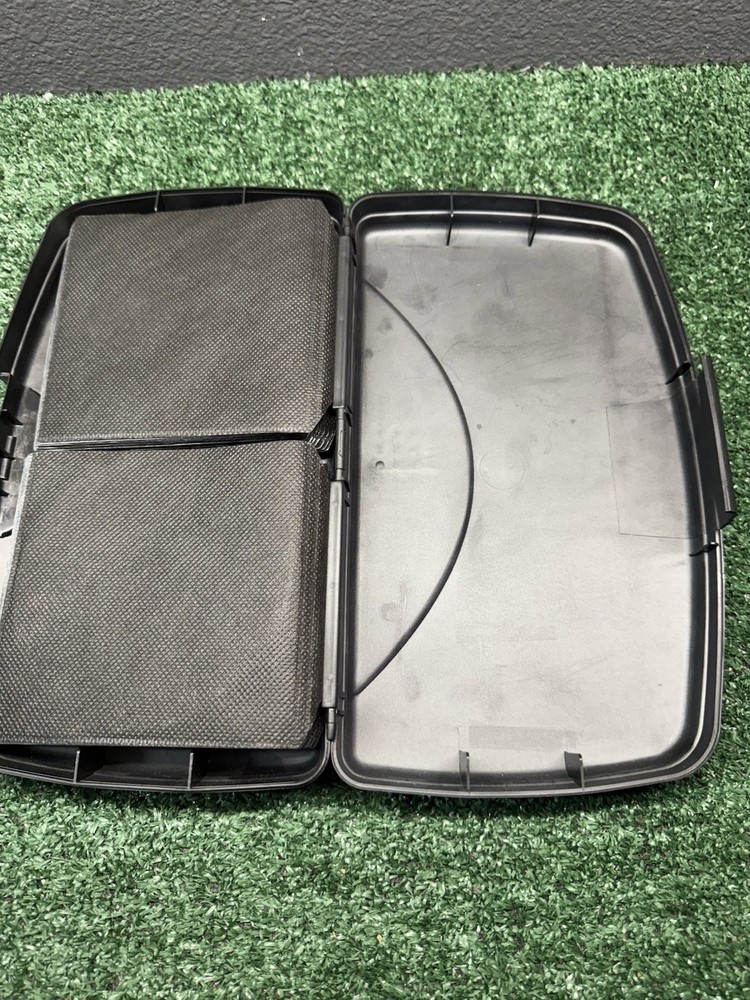 Vintage Laserline 60 Disc CD DVD Plastic Clamshell Storage Case