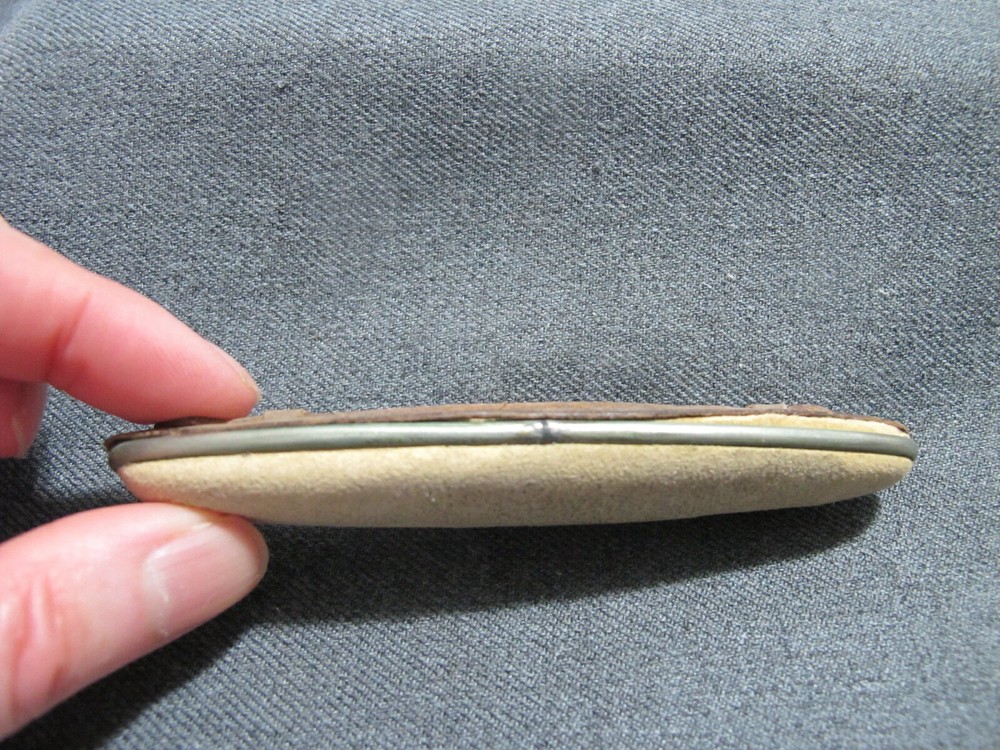 Antique lift up handle genuine leather nails buffer