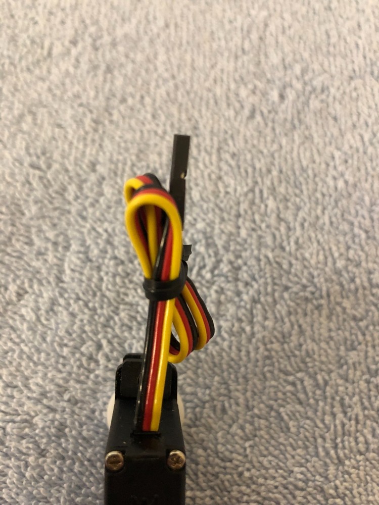 Hitec HS-81 Micro Servo