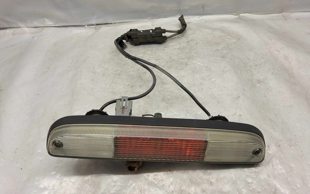 3rd Brake Light Avoidance Lamp FORD F250 SD PICKUP 12
