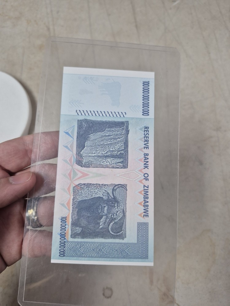 🇿🇼 ZIMBABWE 100 TRILLION DOLLAR AA/2008 UNCIRCULATED BANKNOTE