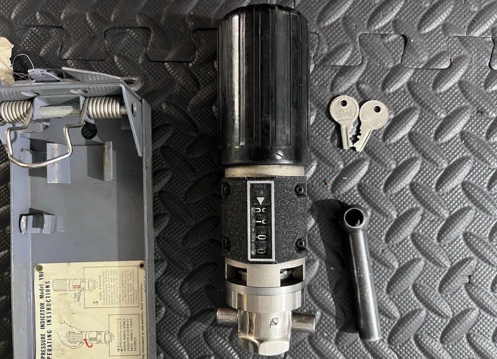 BACHARACH PREMAX DIESEL ENGINE PRESSURE INDICATOR TOOL MODEL YRF