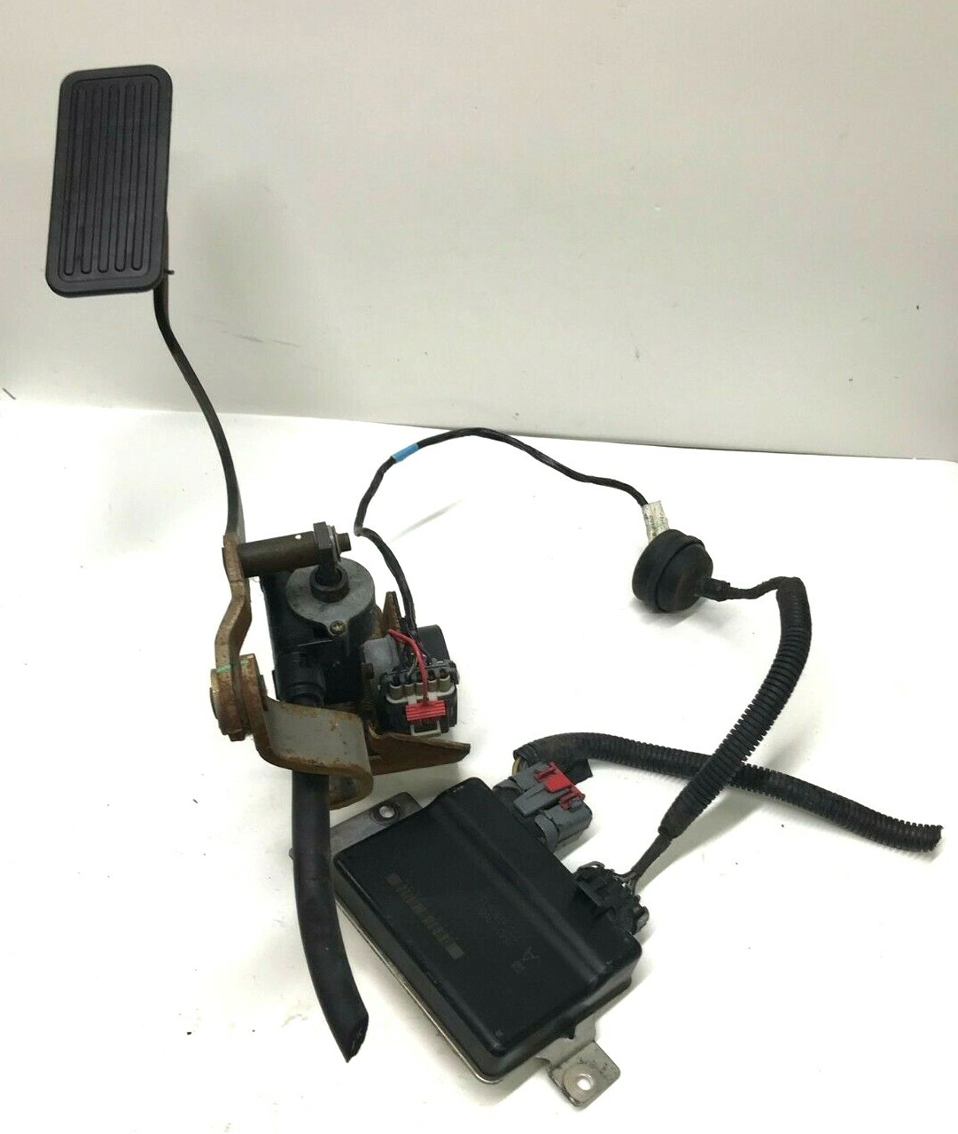 ✅ 03-05 Chevy Silverado GMC Yukon Gas Pedal Drive By Wire TAC Module Swap GM