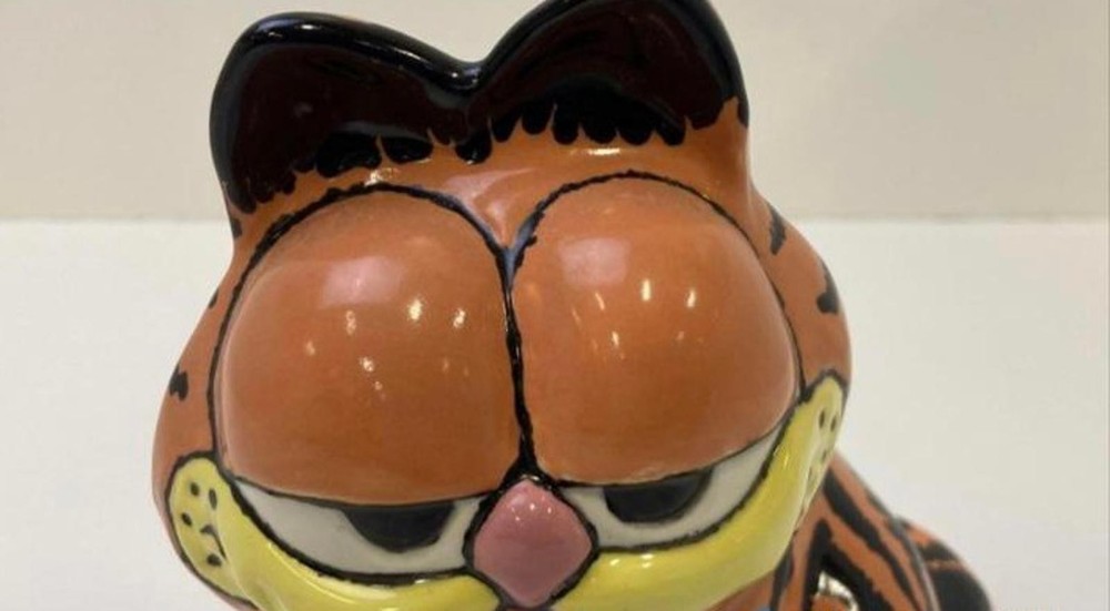 Vintage Garfield Ceramic Figurine
