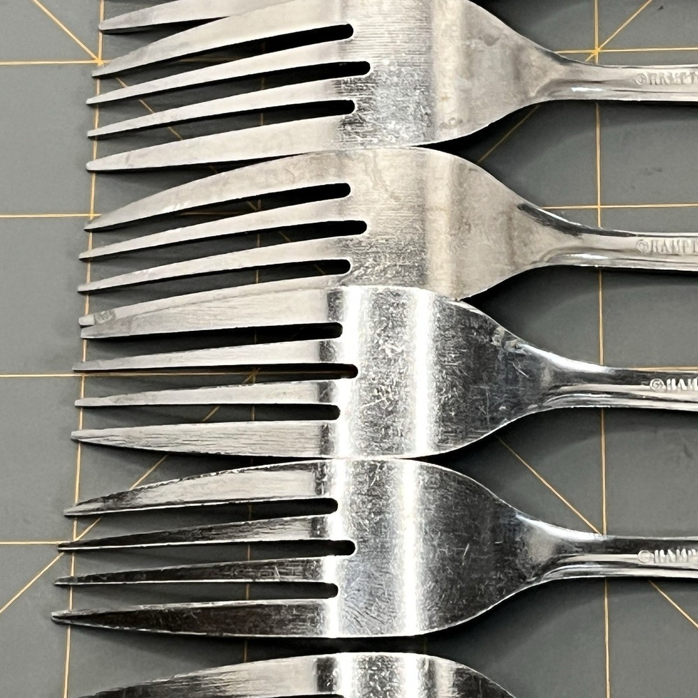 28 PIECES Hampton Silversmiths Stainless Flatware Danube Pattern fork spoon SL