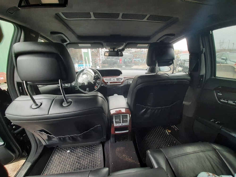 S63 2009 High Mounted Stop Light 940459