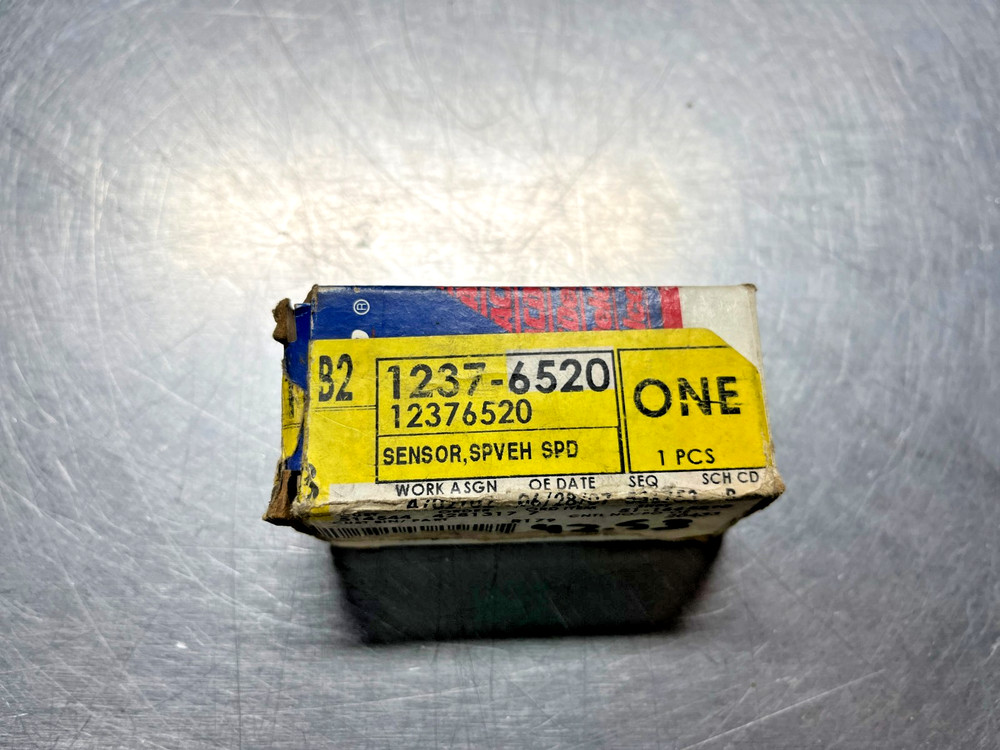 12376520 Genuine OEM GM Speed SENSOR 1237-6520
