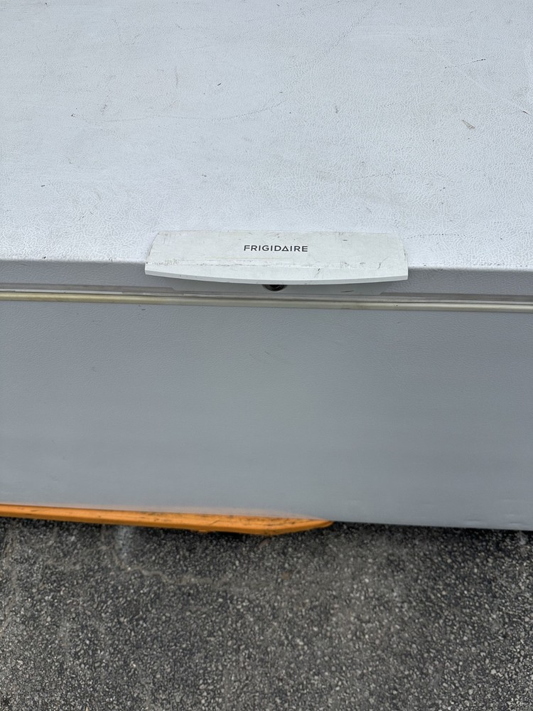 Frigidaire 17.5 Cu. Ft. Chest Freezer