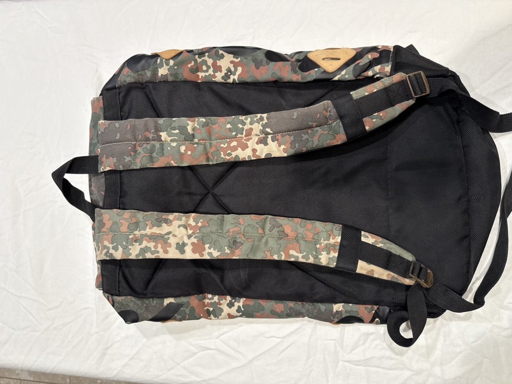 RARE 10.Deep Camo Division Daypack