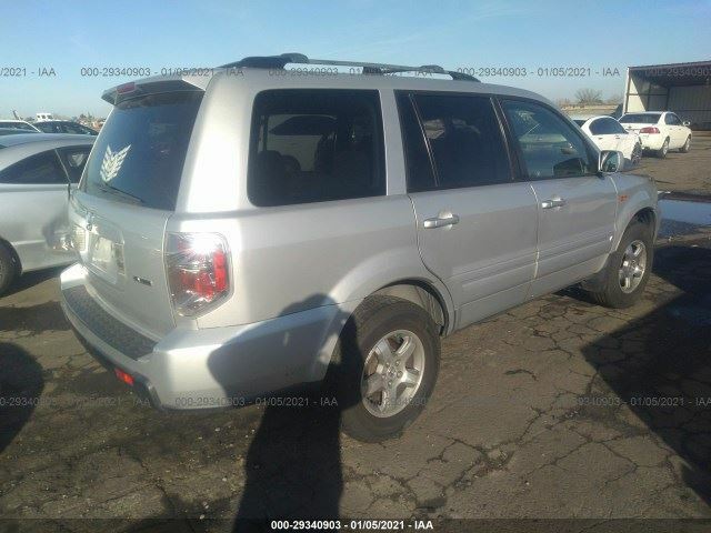 PILOT 2006 Console Rear 479091