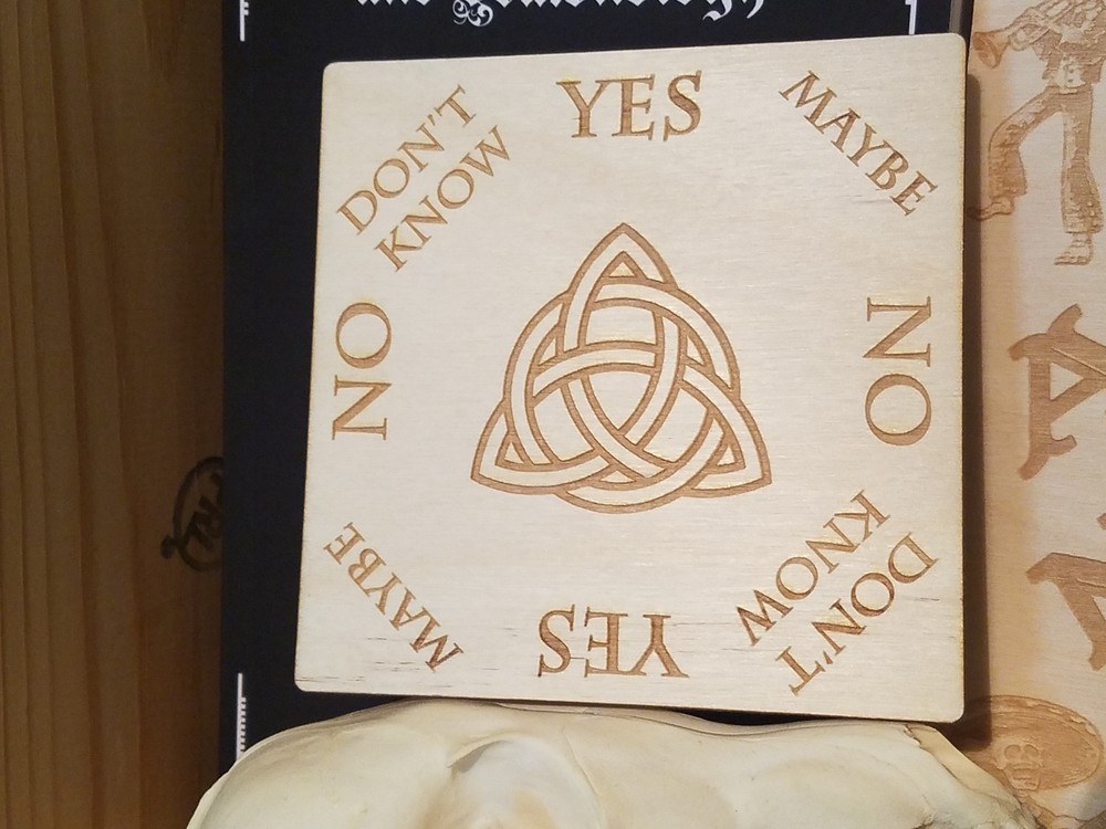 LARGE Celtic Knot Pendulum Board HANDMADE for Wicca, Witch & Pagan