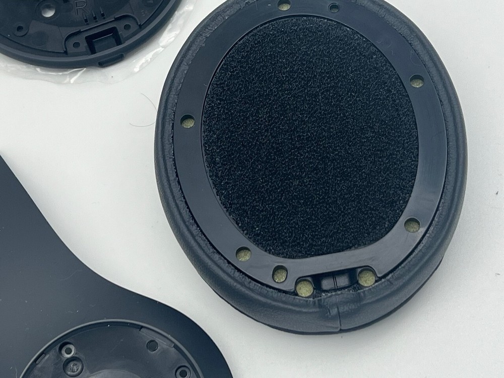 Authentic Replacement Parts for Beats Studio3 Wireless Shadow Gray MQUF2LL/A