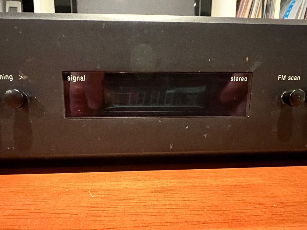 Adcom GFT 555 Tuner in original box with manual