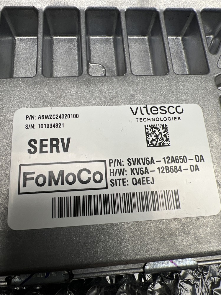 New Ford KV6Z-12A650-DA Module Engine Control - EEC