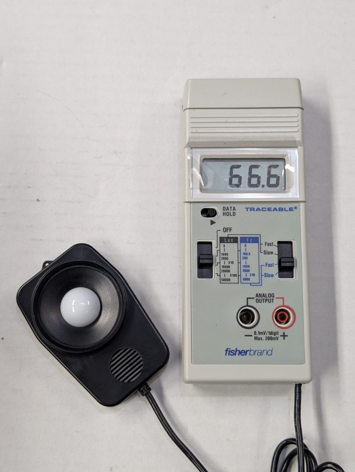 Fisherbrand Traceable Dual-Range Light Meter 06-662-63 Lux Foot-Candle Tested