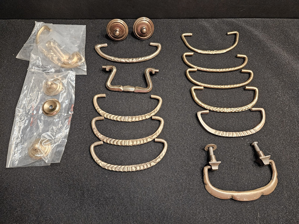 SET OF MISC BRASS PULLS