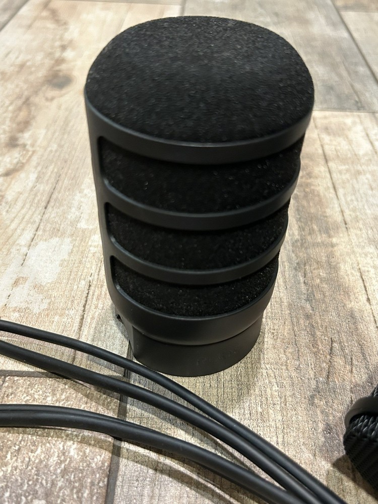 RODE PodMic USB Dynamic Microphone w/ Box, Cable, Windscreen – Excellent