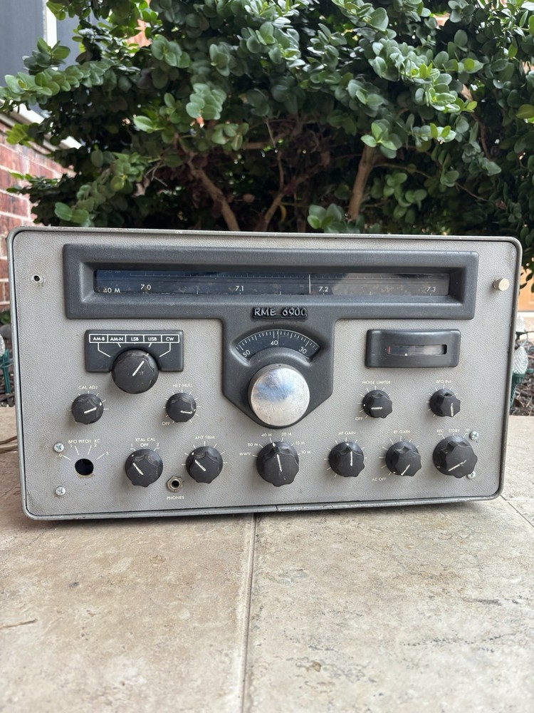 ⭐️RME 6900 Vintage Ham Radio Communications Receiver⭐️Untested – Powers On⭐️