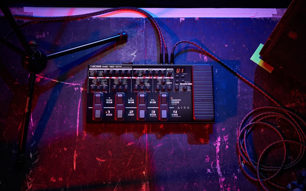 Boss ME-90 Guitar Multi-Effects Processor w/Expression Pedal