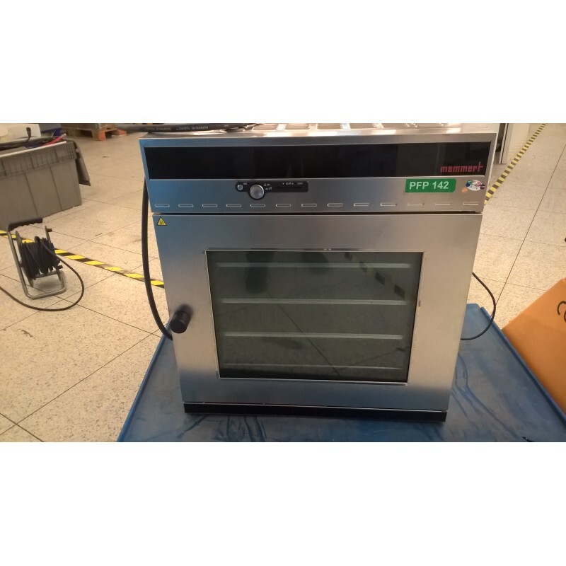 OVEN MEMMERT VO500