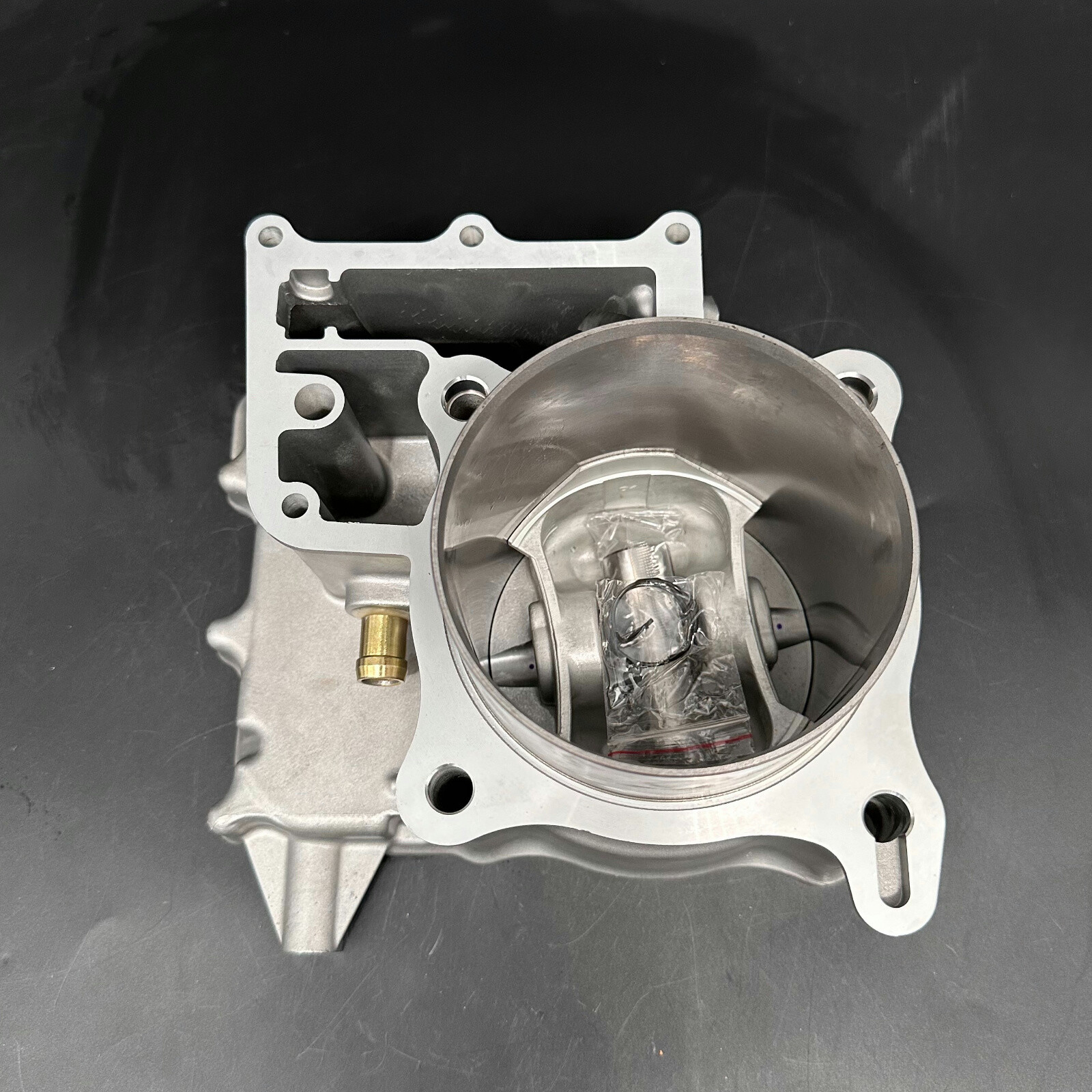 FOR HONDA 14-23 PIONEER SXS700 / 06-22 RINCON TRX680 TOP END KIT W/ CYLINDER