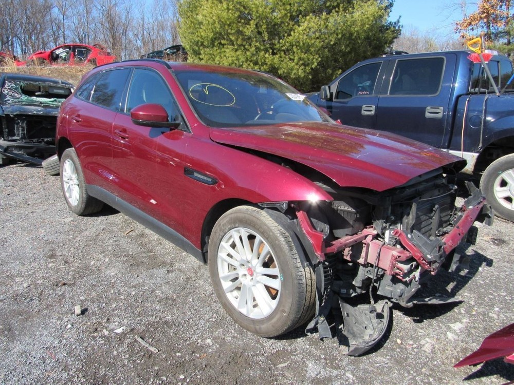 F-PACE 2017 Glove Box 1026764