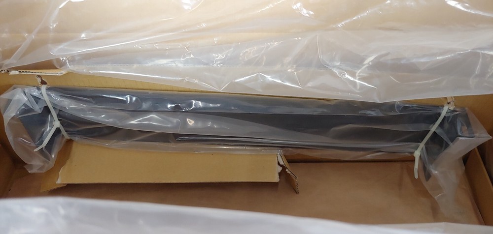 IBM 32P1766 Distributed Power Interconnect Front-End Power Distribution Unit