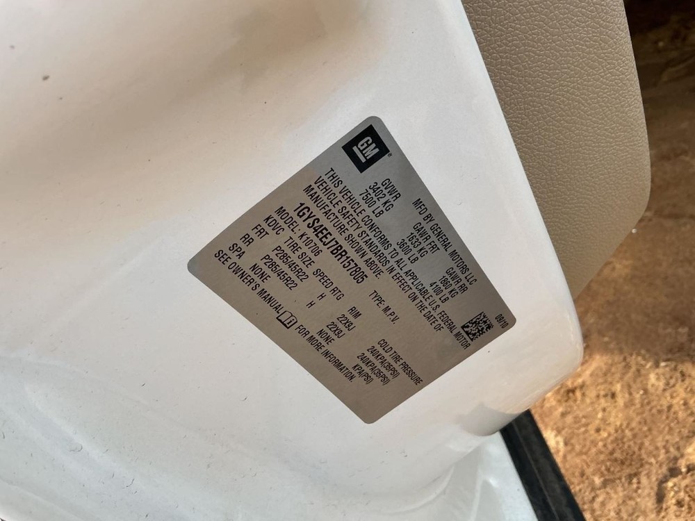 Fuse Box Engine Fits 10-14 ESCALADE 4960965