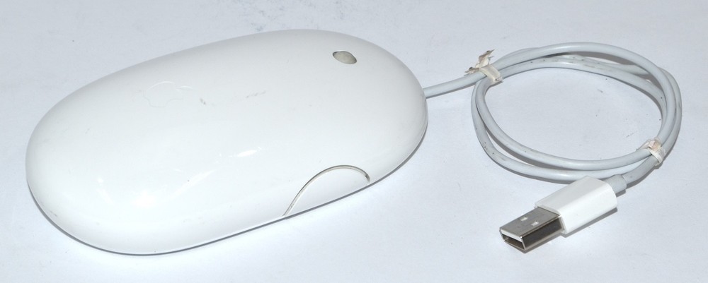 Apple Wired USB Mighty Mouse, 18" Cable *Used* A1152