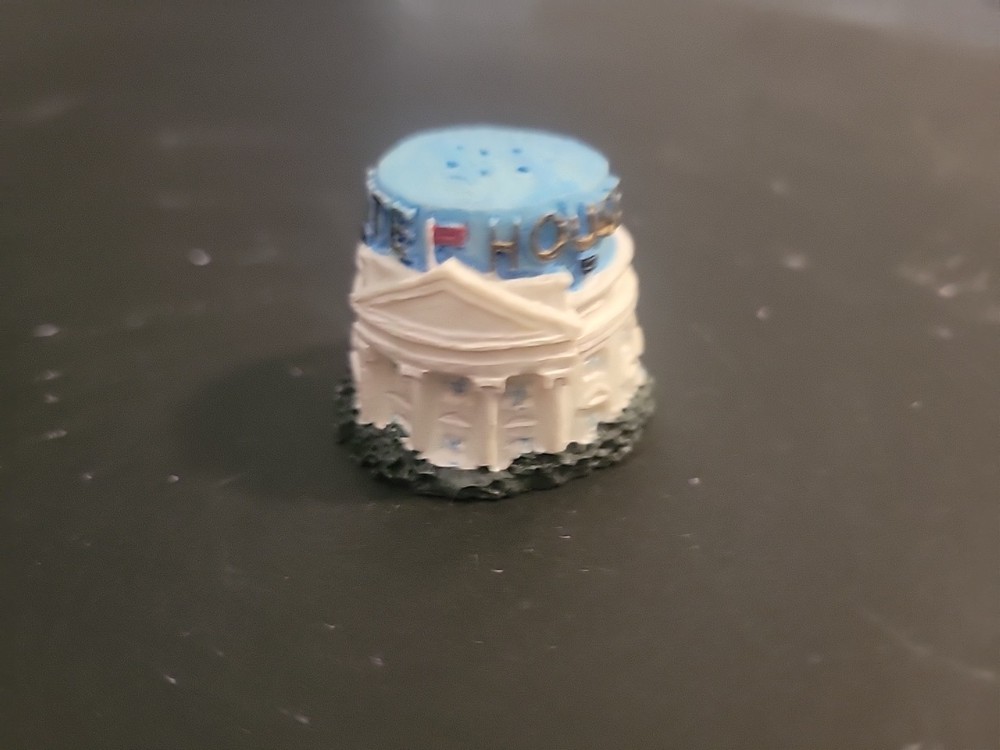 2 PC Washington DC Souvenirs Thimble Sewing Set