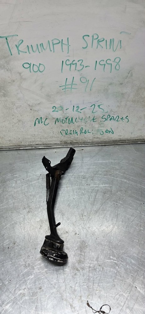triumph Sprint 900 side stand 1991 1997