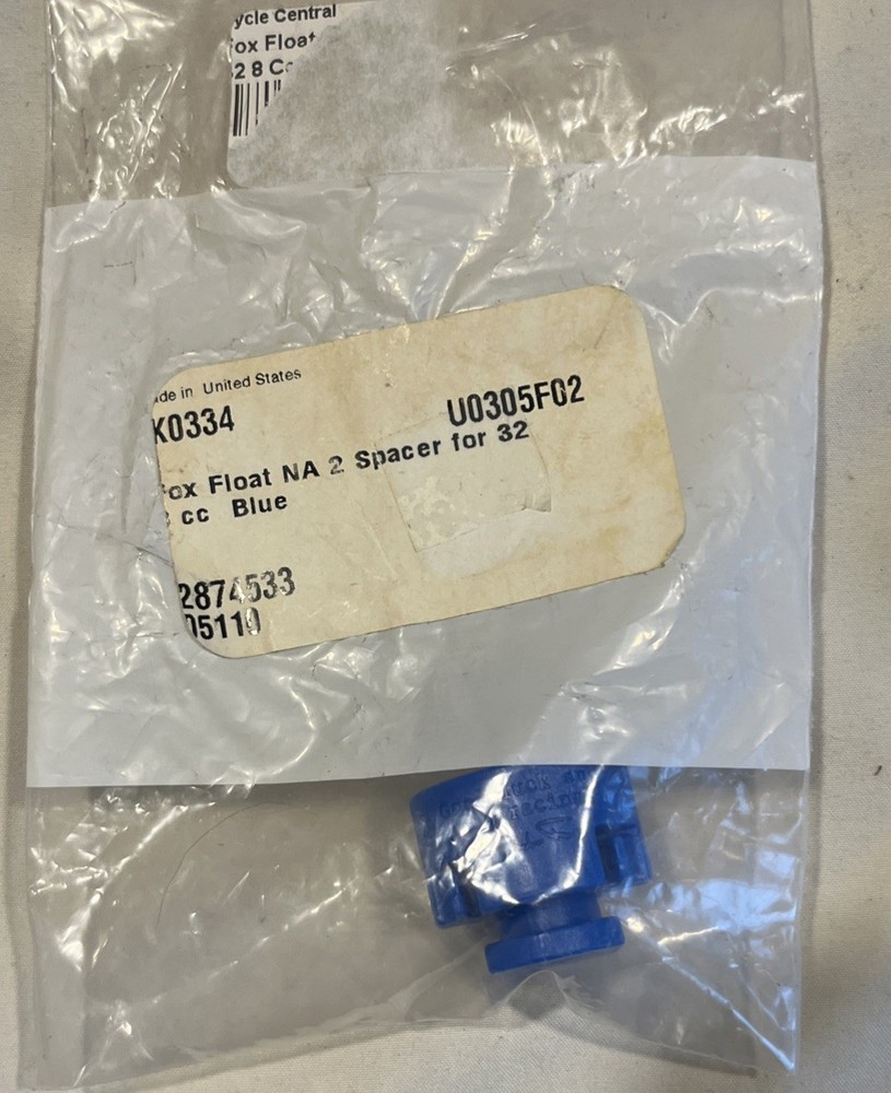 FOX Fork 32 Float 8cc Volume Spacer: Blue